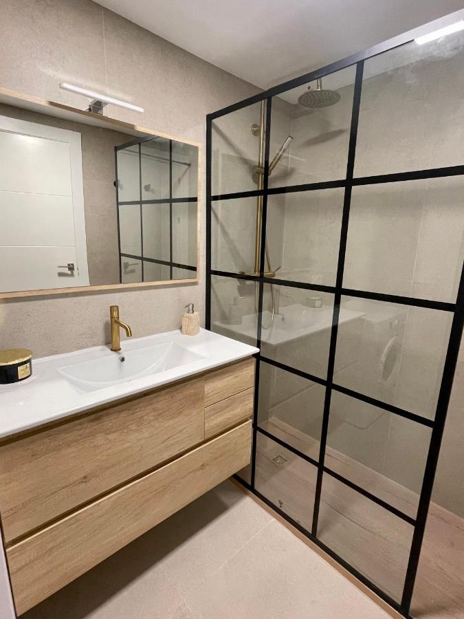 Sky Views Studio In City Centre Αλικάντε Εξωτερικό φωτογραφία