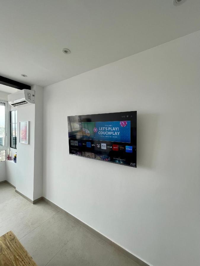 Sky Views Studio In City Centre Αλικάντε Εξωτερικό φωτογραφία
